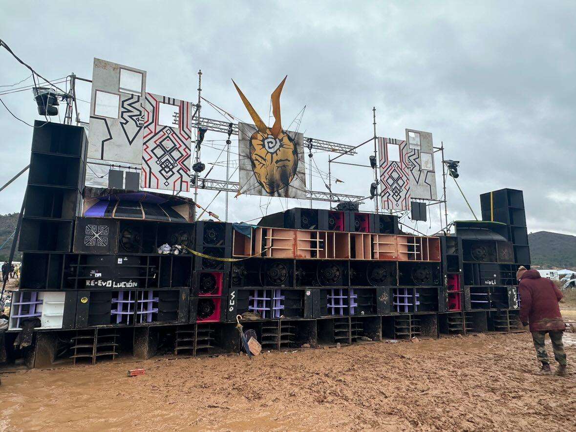 BFP VOLUME 4 – Le constant curved array